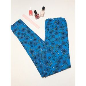 Lula Roe One Size Leggings